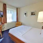 Haus Kronenthal Hotel