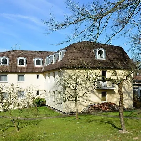 Ξενοδοχείο Haus Kronenthal 3*