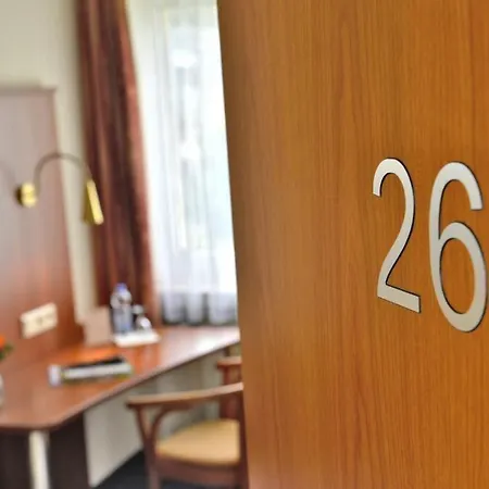 Ξενοδοχείο Haus Kronenthal Ράτινγκεν