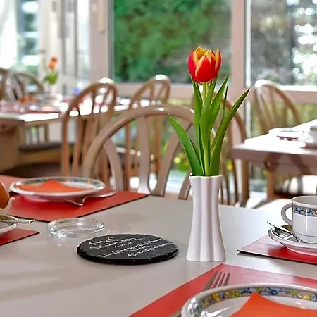 Haus Kronenthal 3*