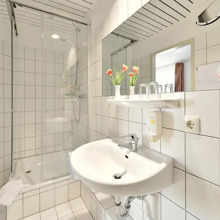 Haus Kronenthal Hotel