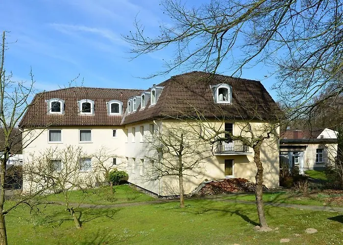 Hotel Haus Kronenthal 3*