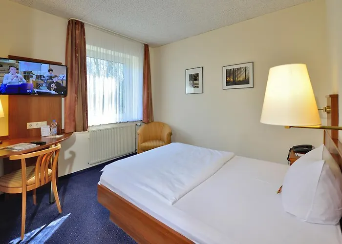 Haus Kronenthal فندق