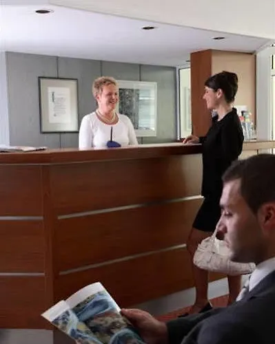 Hotel Haus Kronenthal 3*